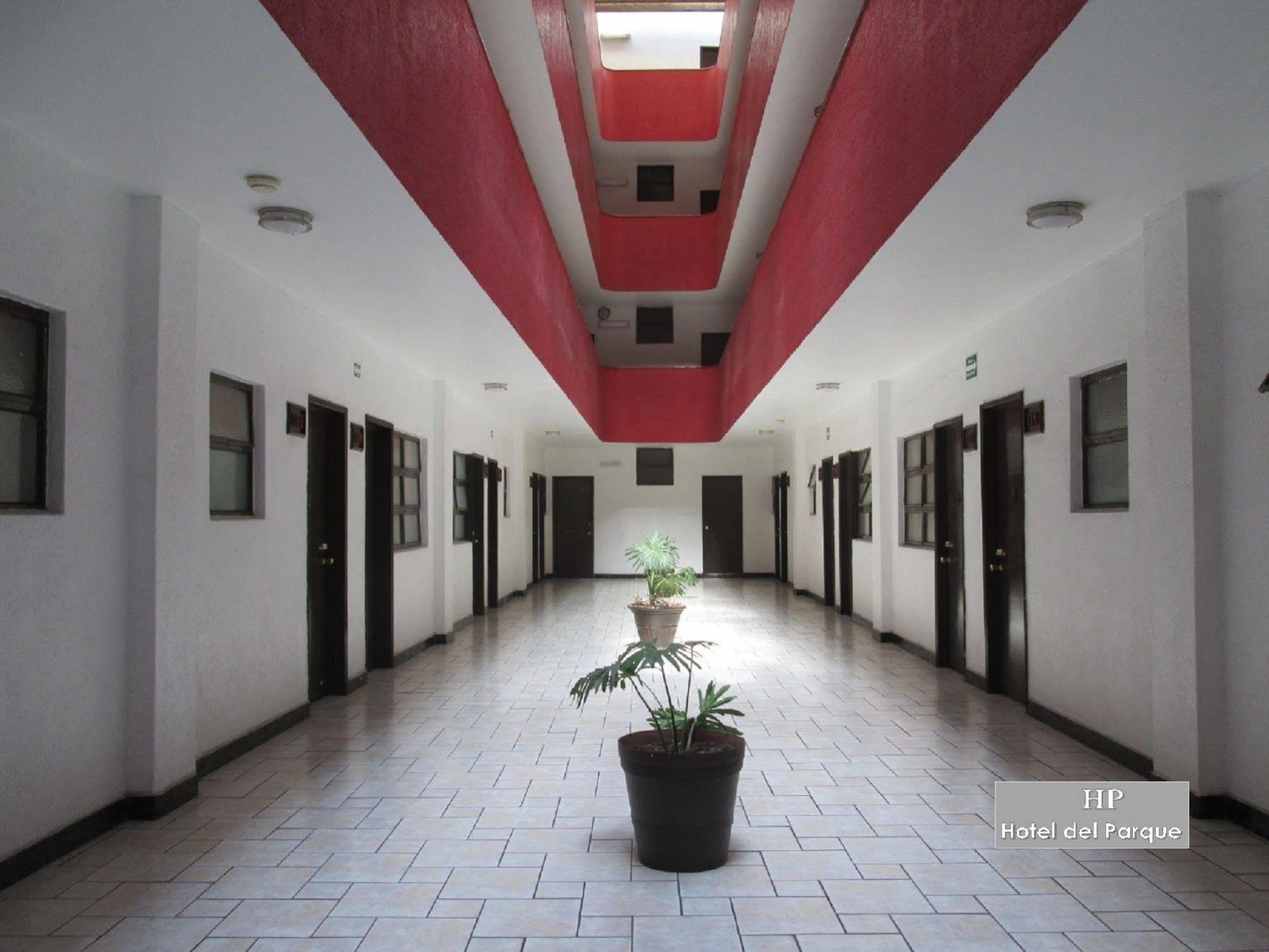 Hotel Del Parque Guadalajara Exterior photo